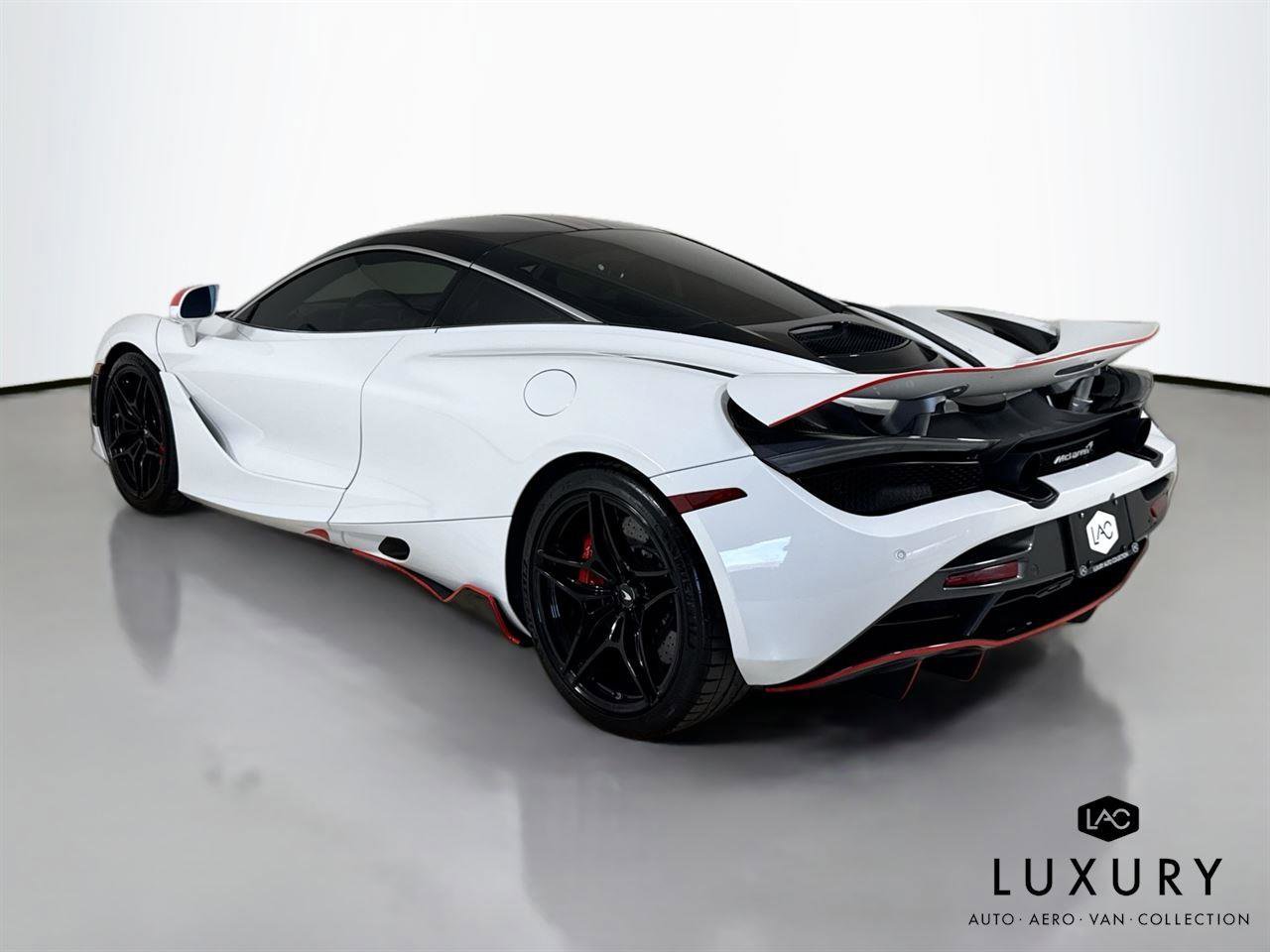 Used 2019 McLaren 720S Performance image 8