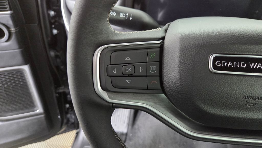 New 2026 Jeep Grand Wagoneer Limited image 17