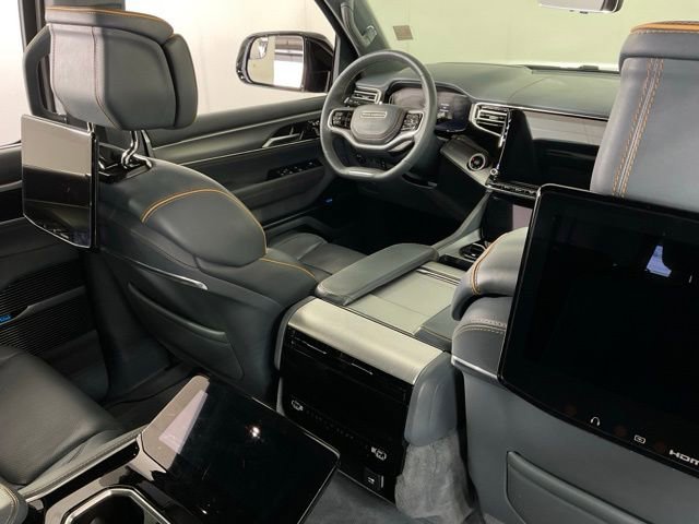 Used 2023 Jeep Grand Wagoneer L Series II w/ Convenience Group III image 31