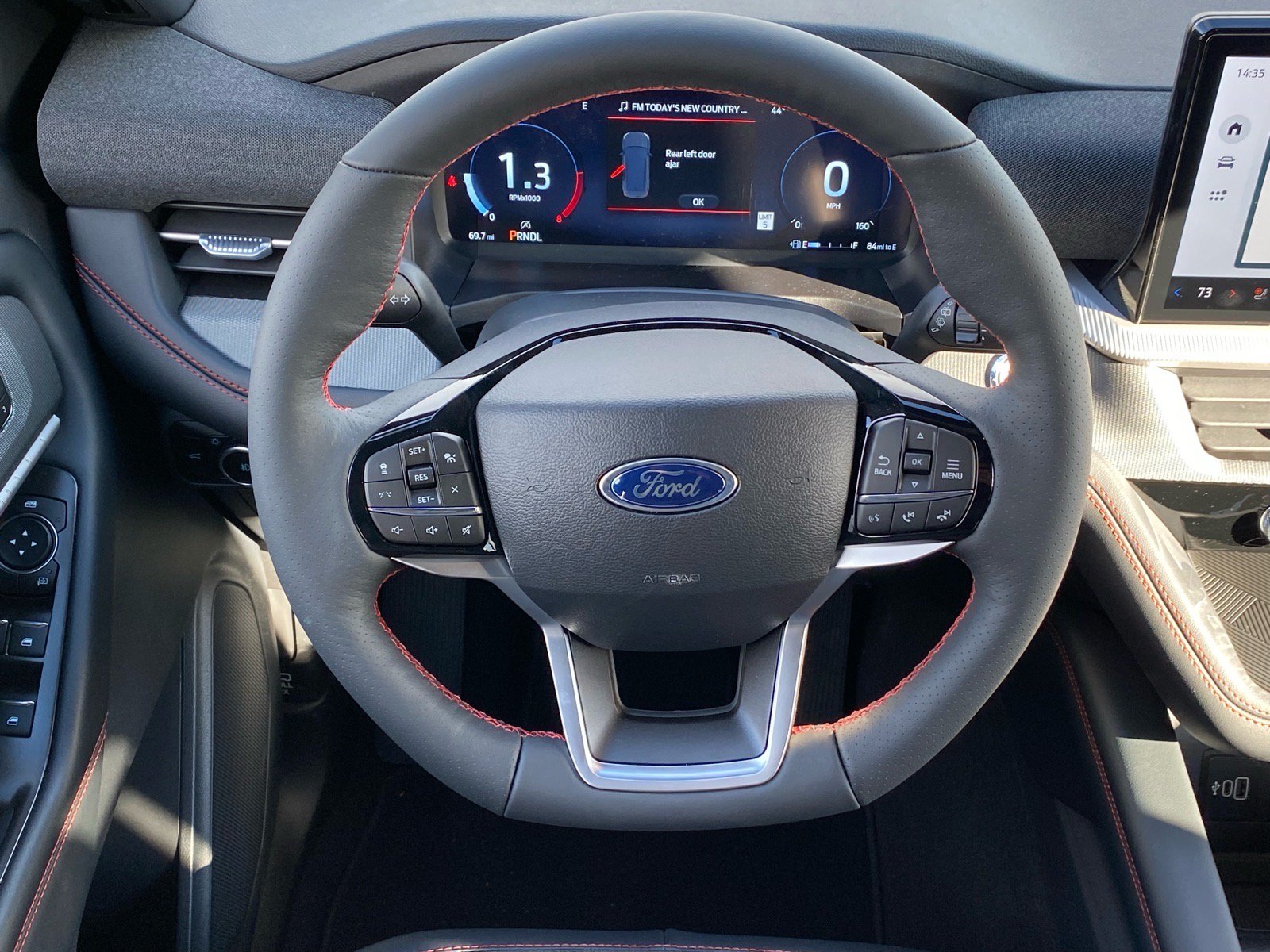 New 2026 Ford Explorer ST-Line w/ ST-Line Street Pack AWD/4WD image 5