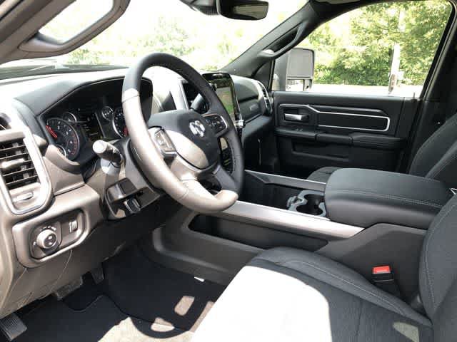 New 2026 RAM 3500 Big Horn AWD/4WD image 11