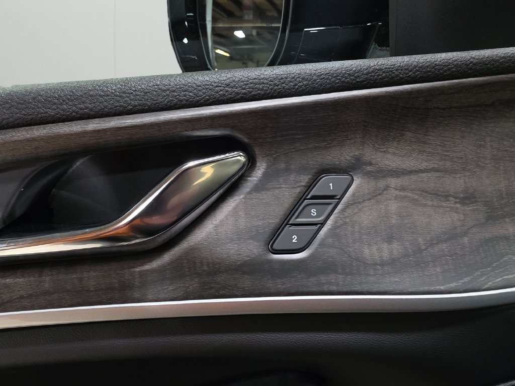 New 2027 Jeep Grand Cherokee Limited AWD/4WD image 14