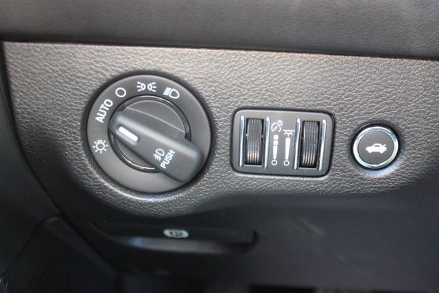 Used 2023 Dodge Challenger R/T w/ T/A Package image 17