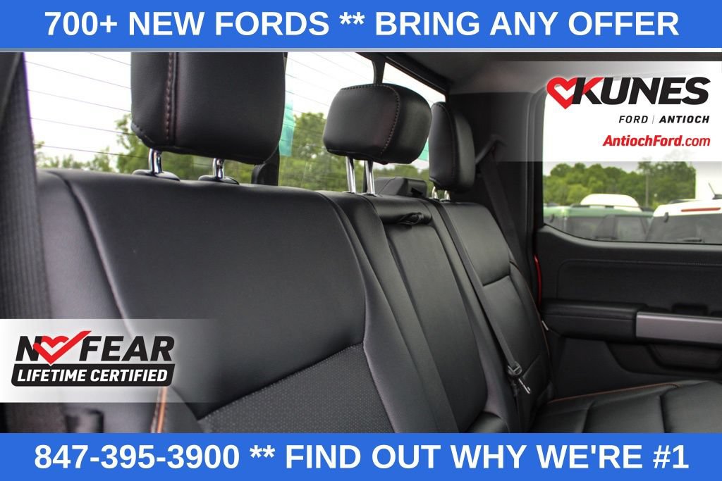 New 2025 Ford F250 Lariat w/ Black Appearance Package AWD/4WD image 25