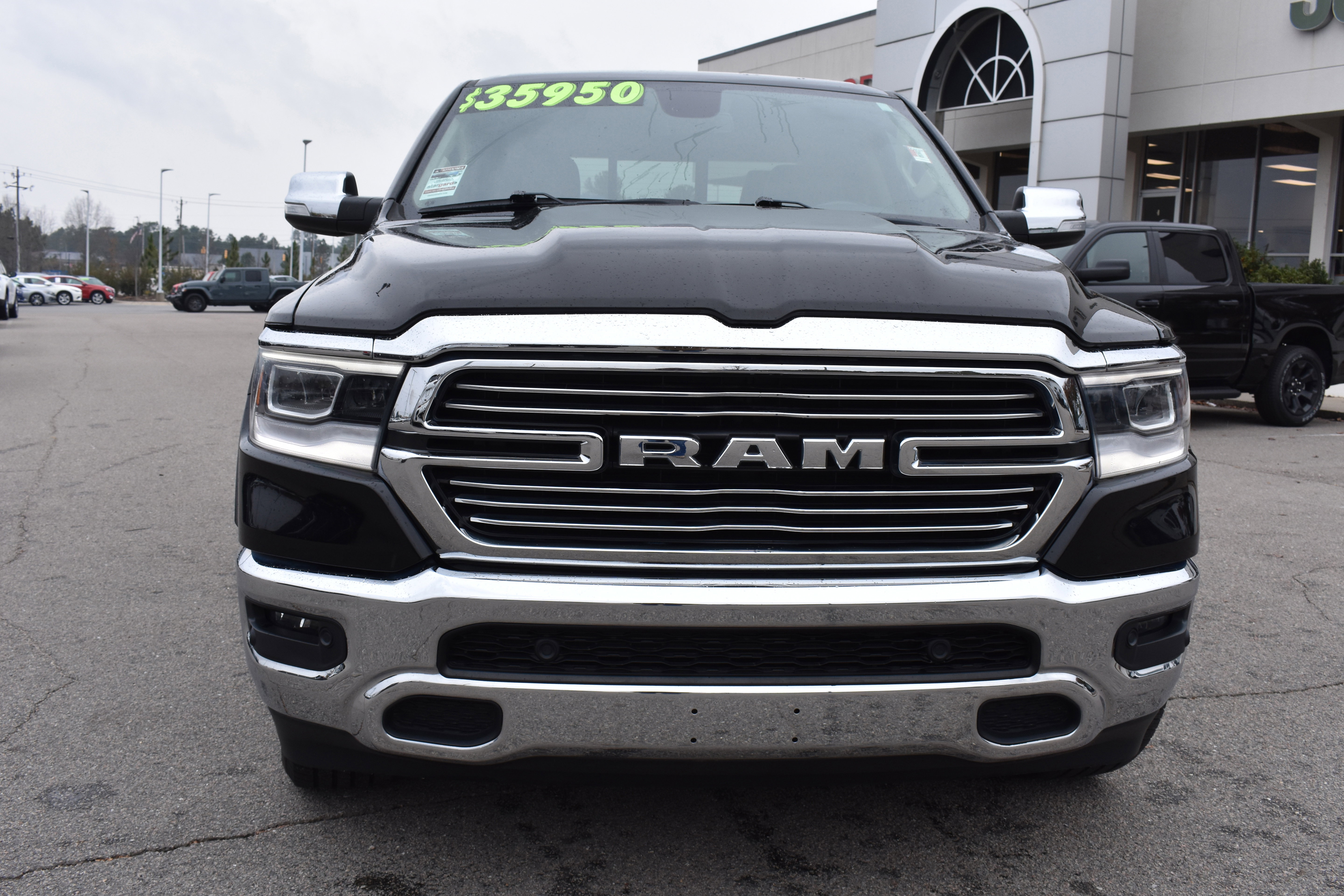 Used 2019 RAM 1500 Laramie image 4