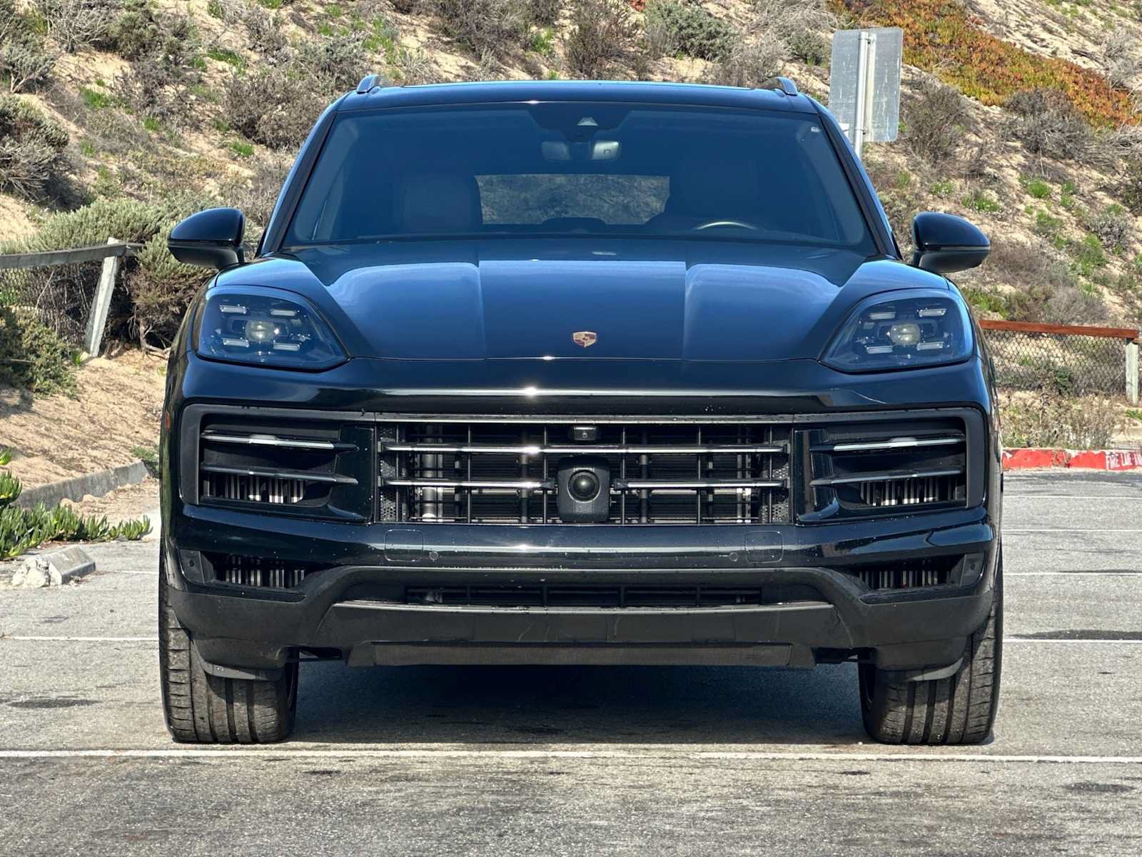 Used 2024 Porsche Cayenne AWD/4WD image 11