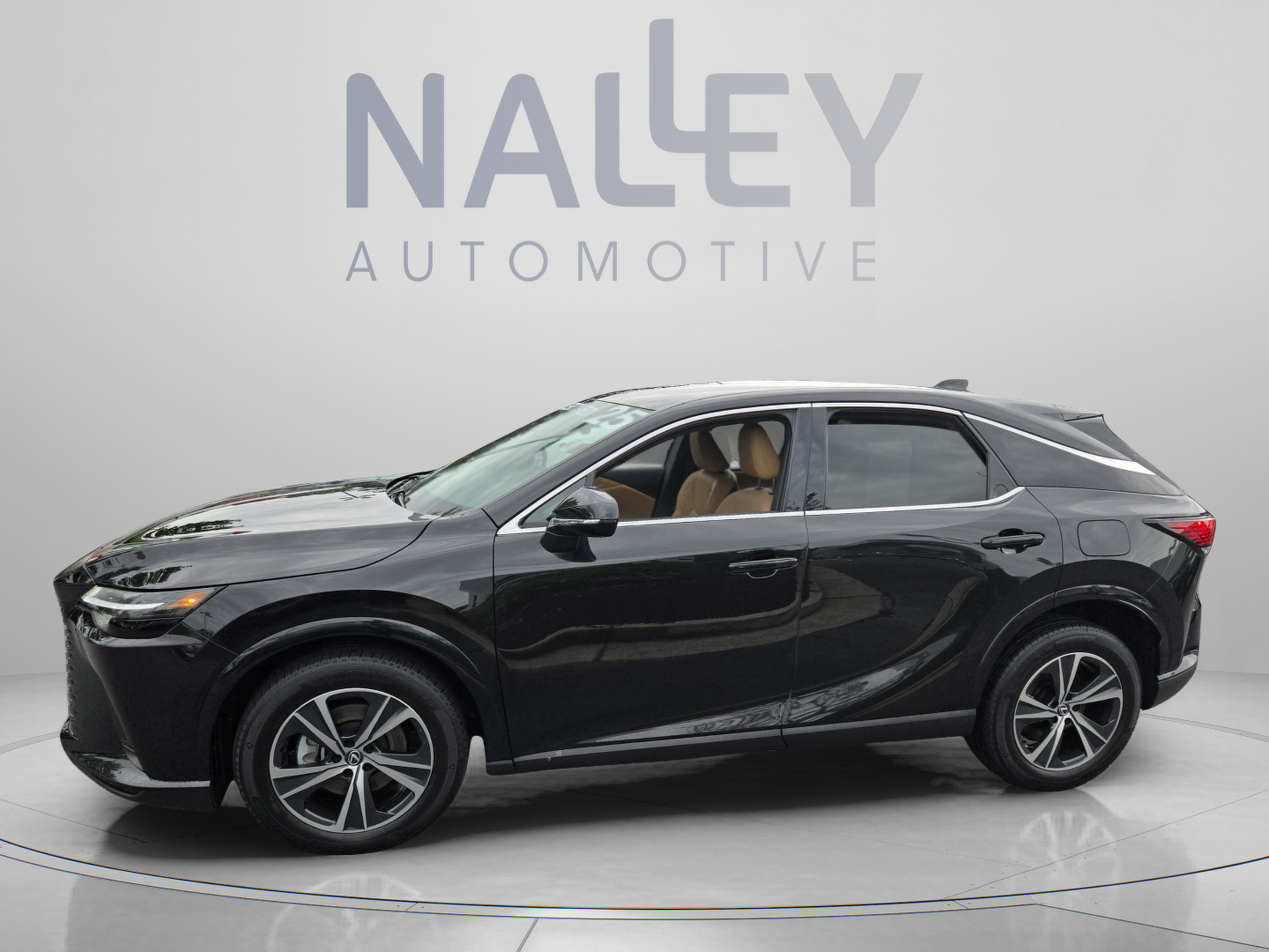 Certified 2025 Lexus RX 350 FWD w/ Technology Package image 2