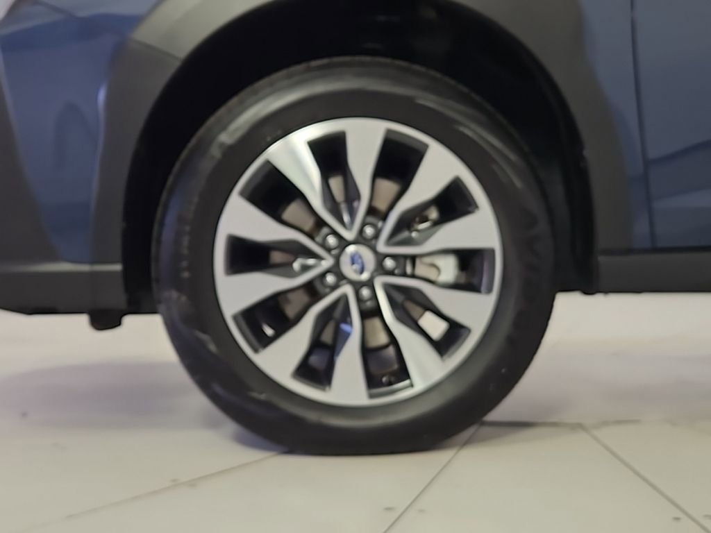 Certified 2025 Subaru Outback Touring image 5