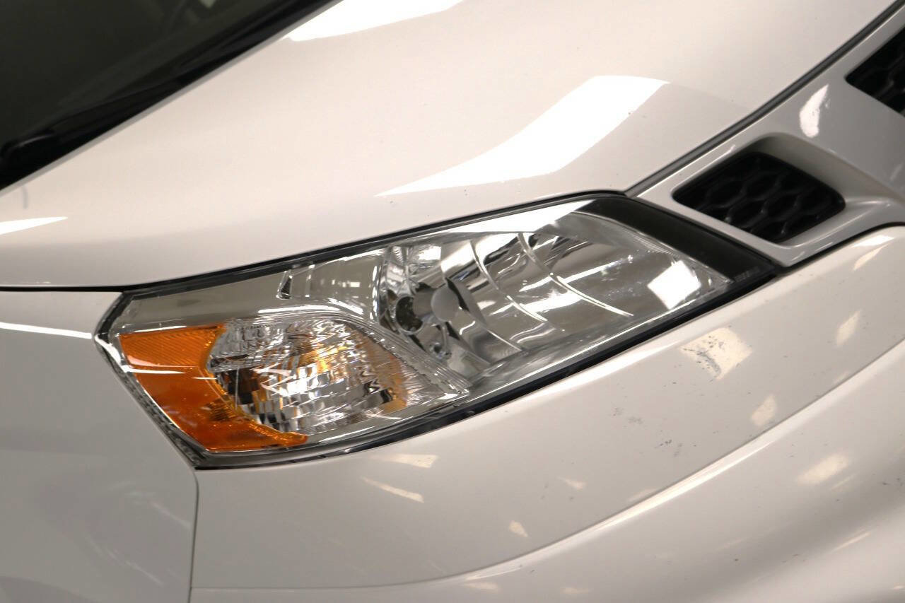 Used 2020 Nissan NV200 S w/ Back Door Glass Package image 85