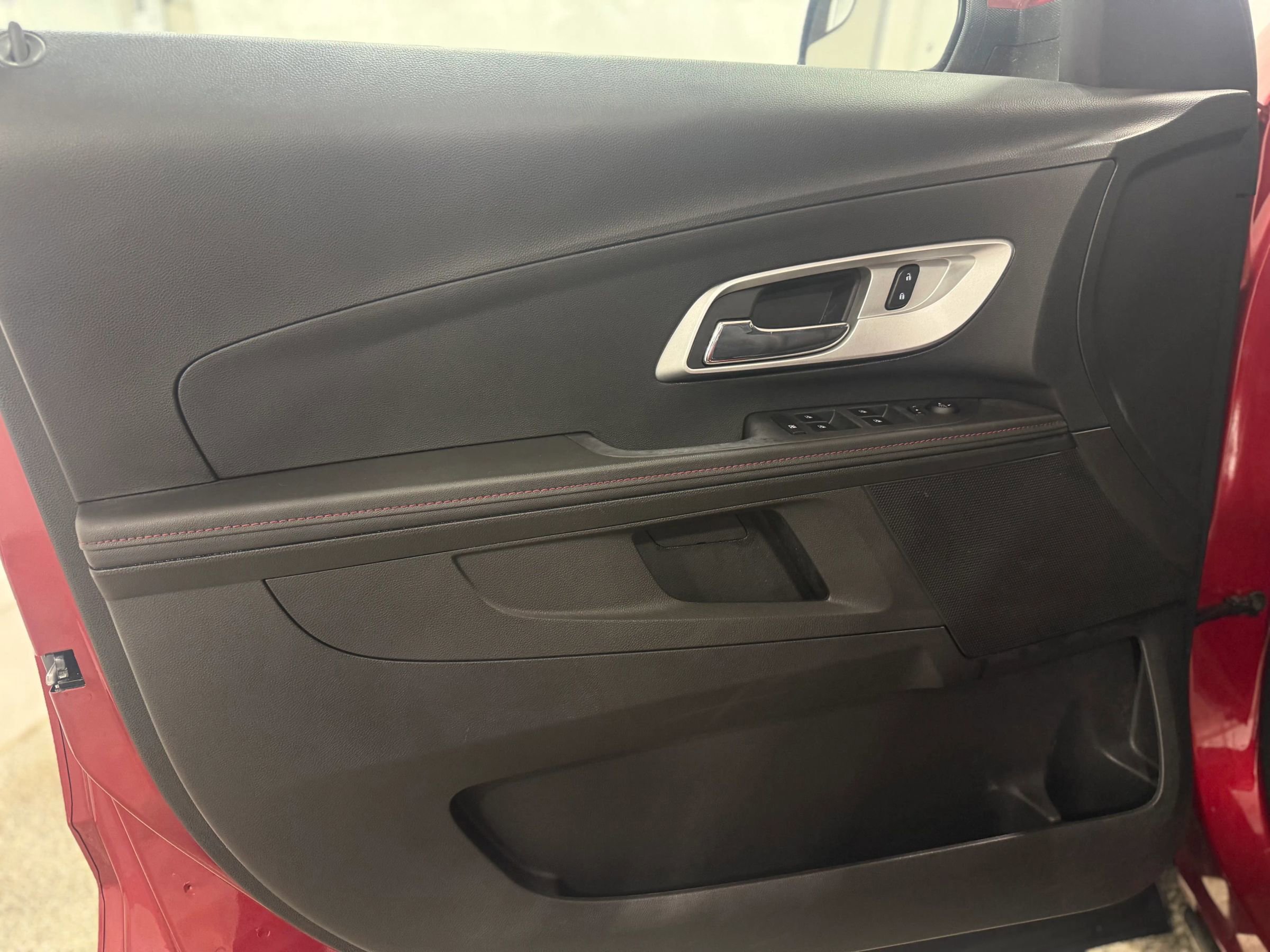 Used 2013 Chevrolet Equinox LT w/ Driver Convenience Package FWD image 10