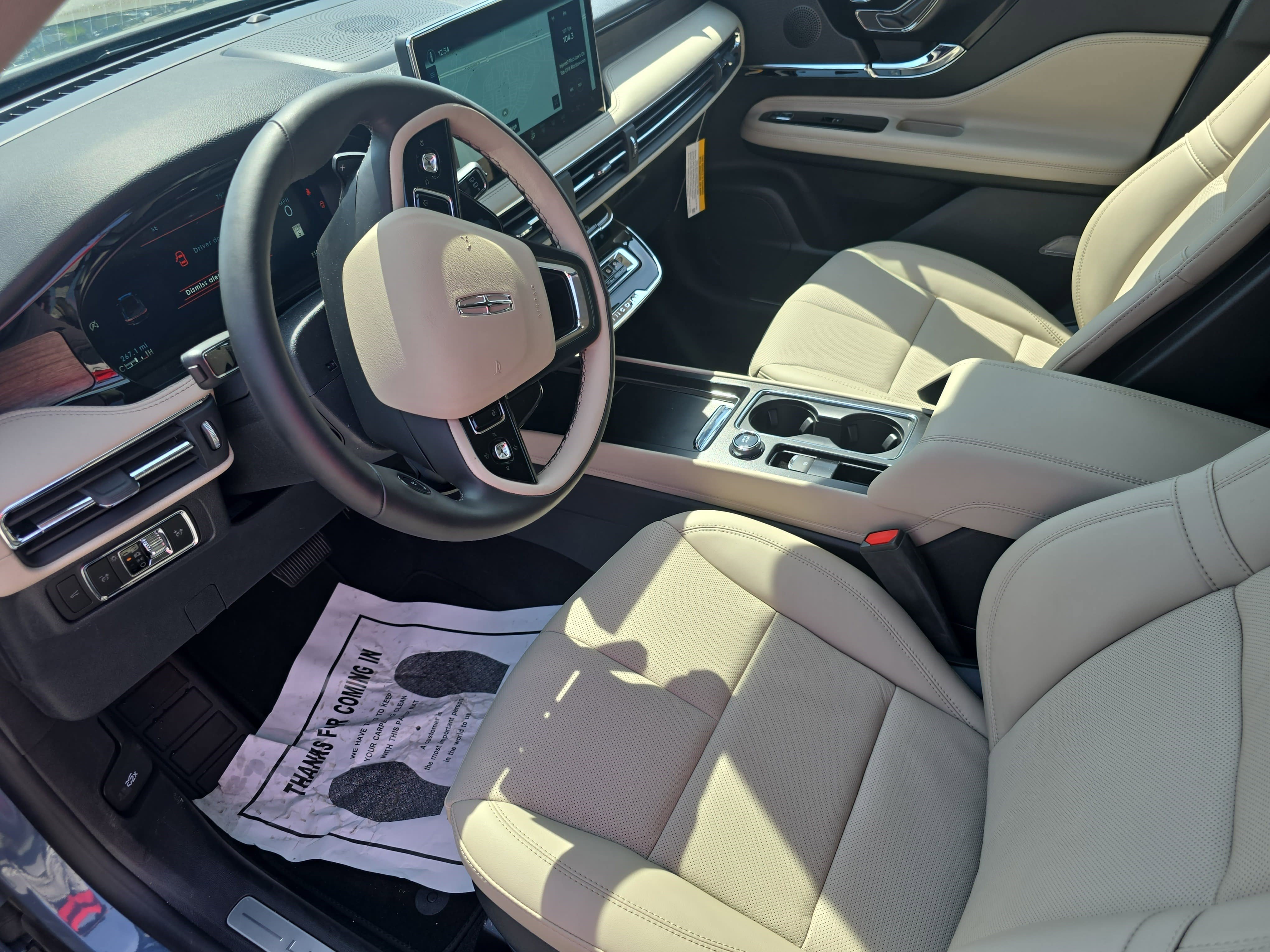 New 2026 Lincoln Corsair Reserve image 15