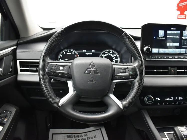 Used 2024 Mitsubishi Outlander Ralliart image 20