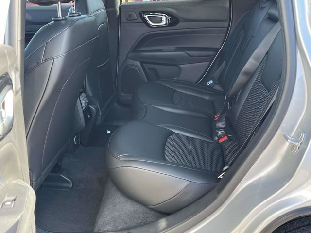 New 2026 Jeep Compass Latitude w/ Sun and Sound Group AWD/4WD image 13