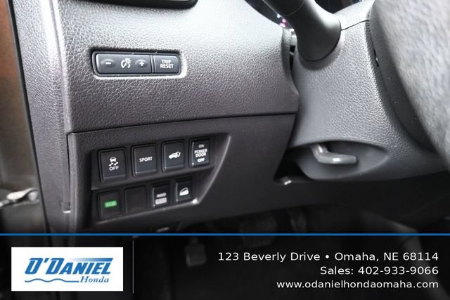 Used 2015 Nissan Rogue SL AWD/4WD image 27