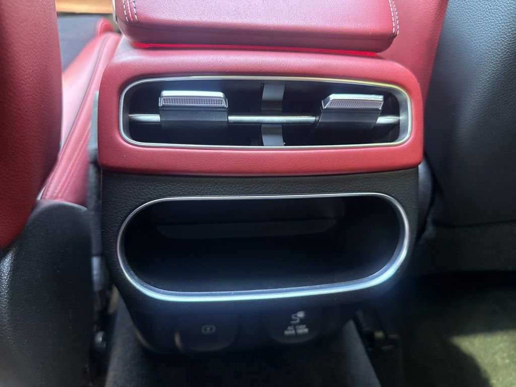 Used 2022 Genesis GV70 2.5T w/ Sport Prestige Package AWD/4WD image 30