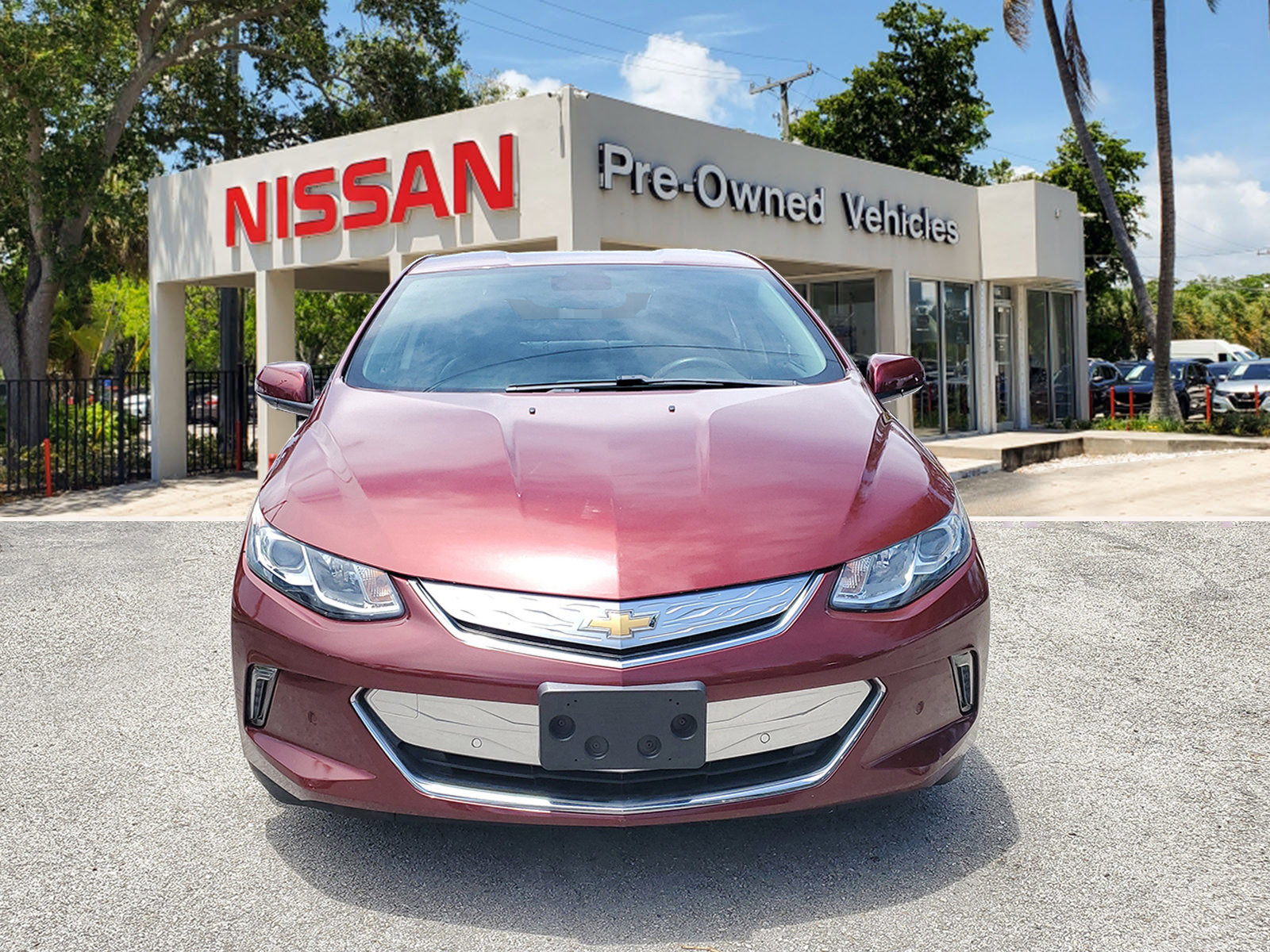 Used 2017 Chevrolet Volt Premier image 2