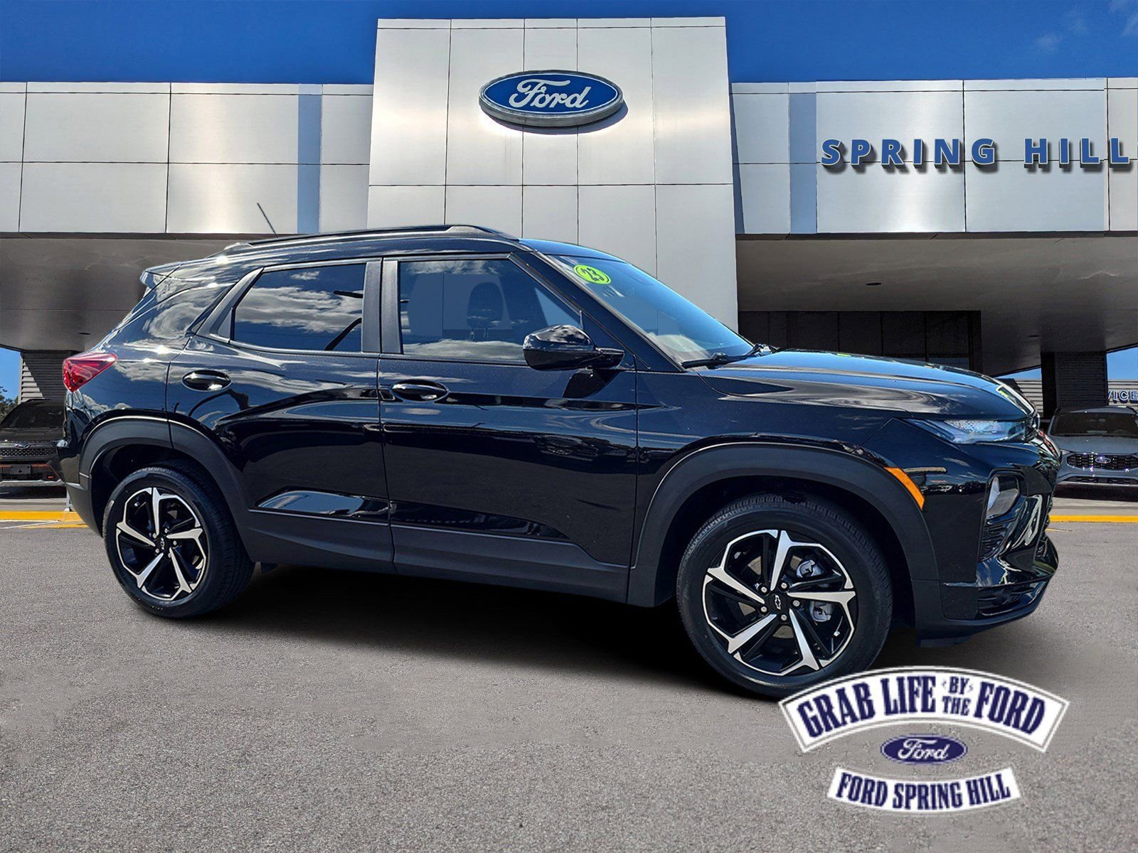 Used 2023 Chevrolet TrailBlazer RS w/ Convenience Package image 1