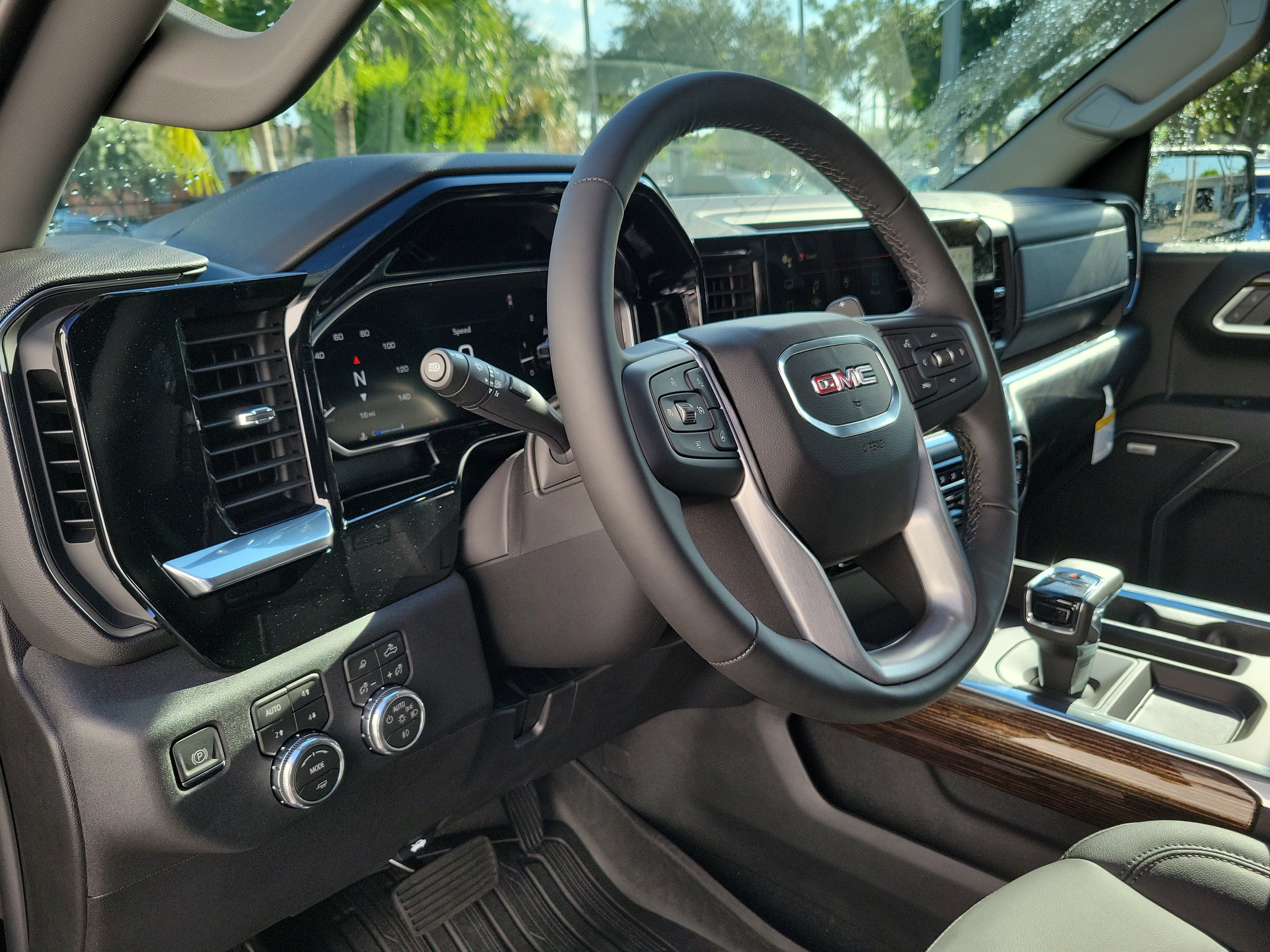 New 2026 GMC Sierra 1500 Elevation w/ Elevation Premium Package AWD/4WD image 20