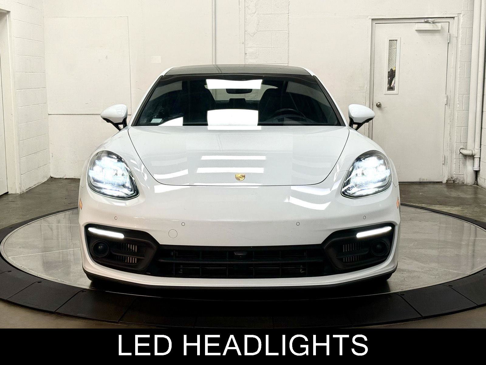 Used 2023 Porsche Panamera 4 Platinum Edition w/ Assistance Package AWD/4WD image 3
