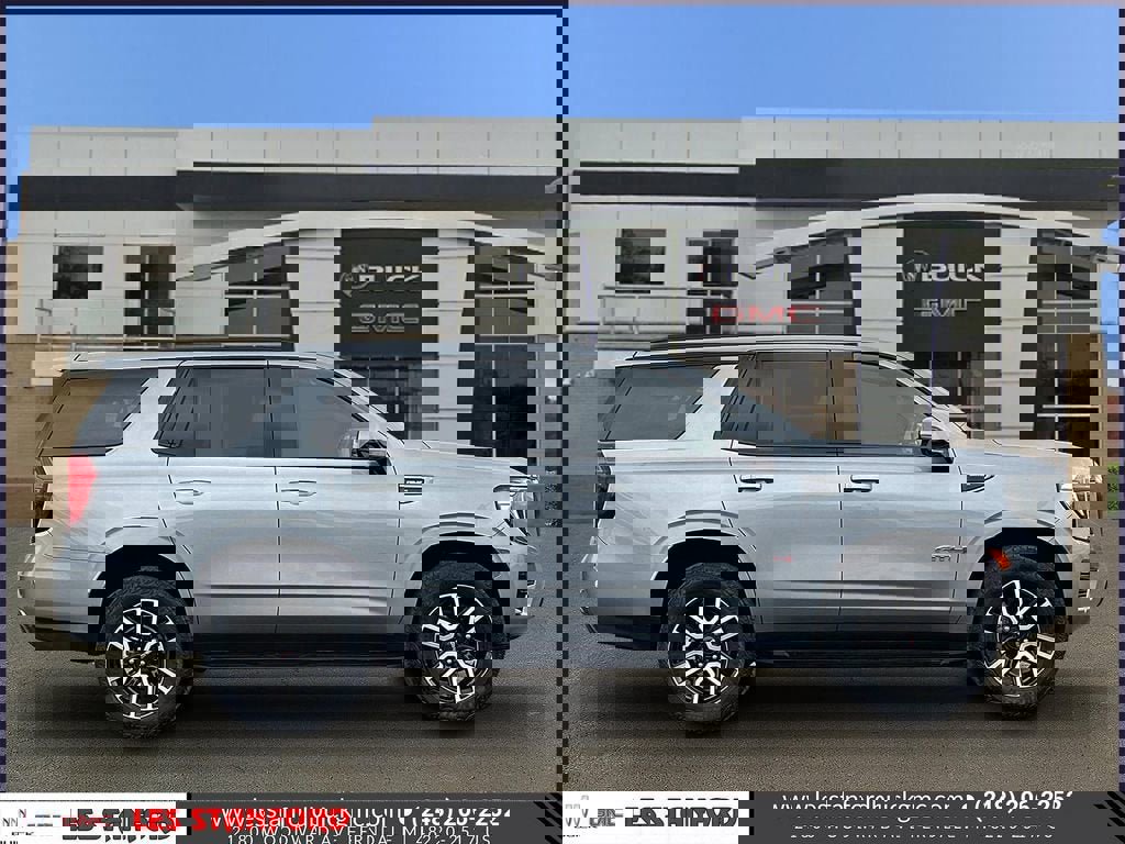 Used 2023 GMC Yukon AT4 w/ Technology Package image 7