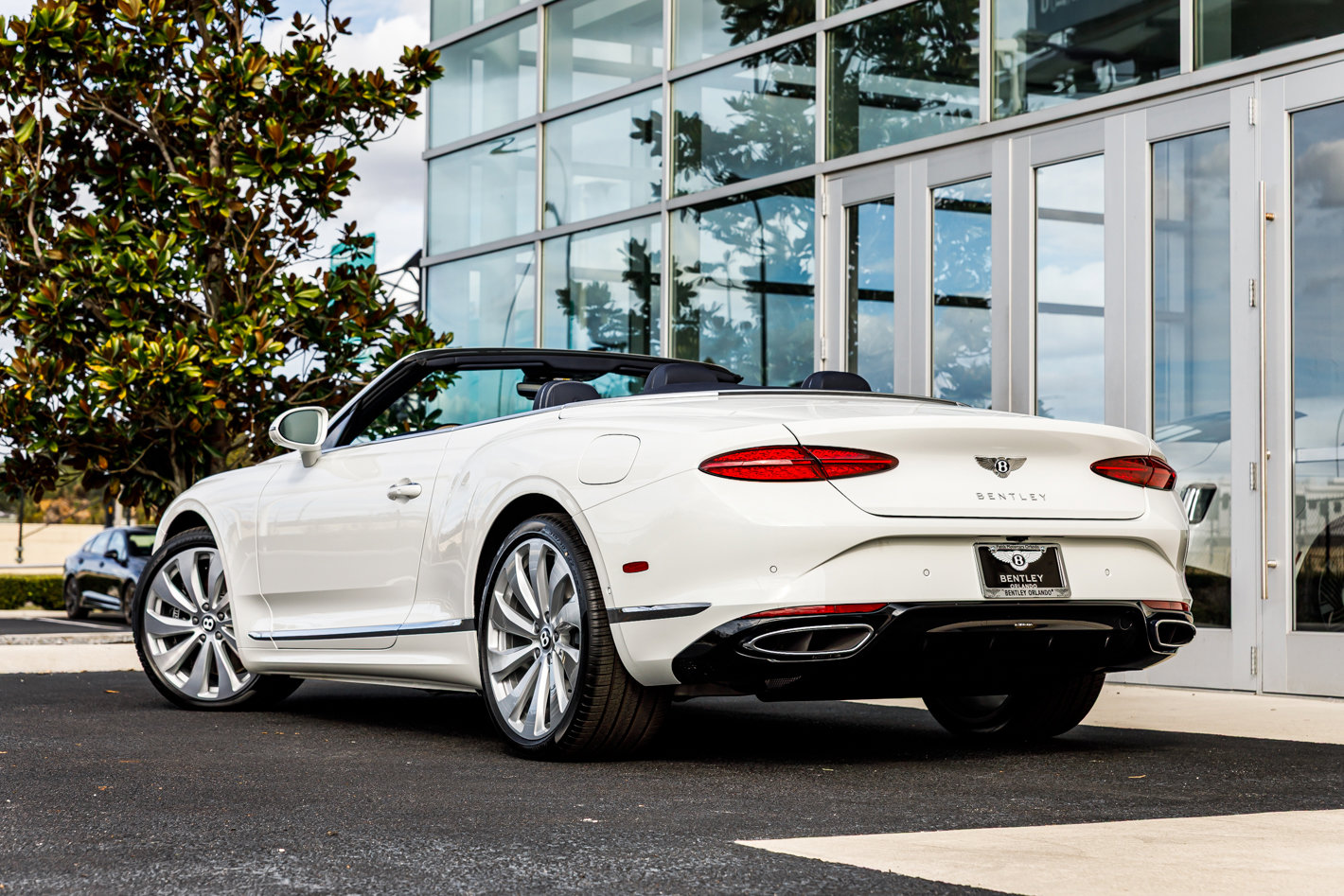 New 2026 Bentley Continental GTC image 14