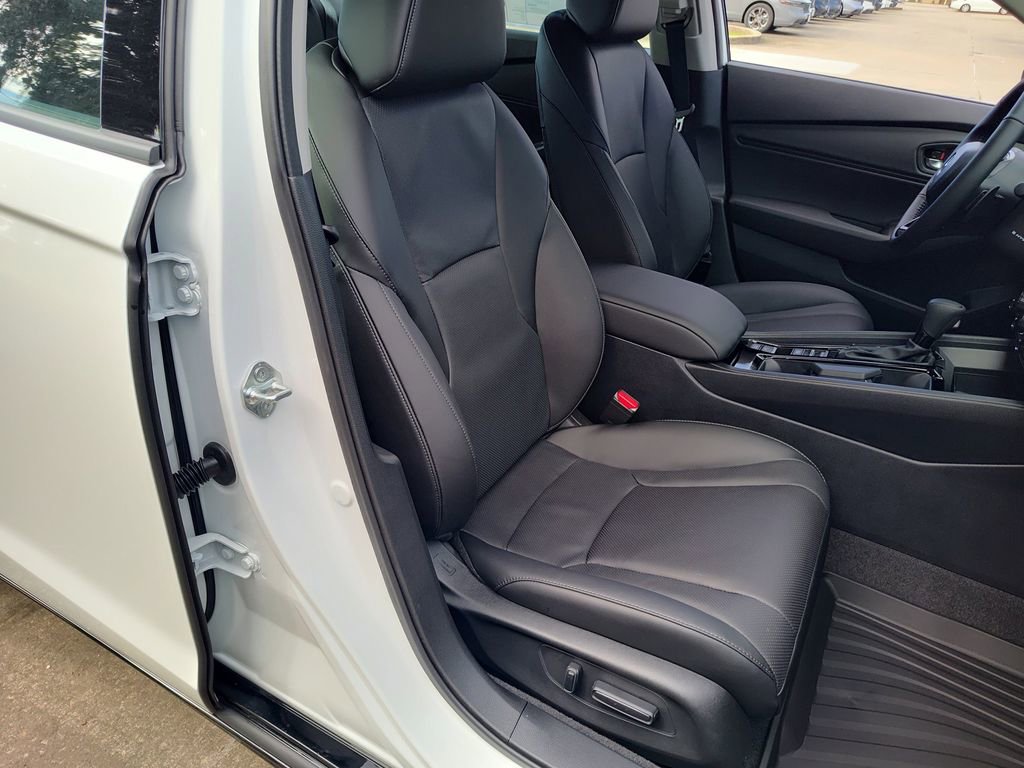 New 2025 Honda Accord EX-L image 12