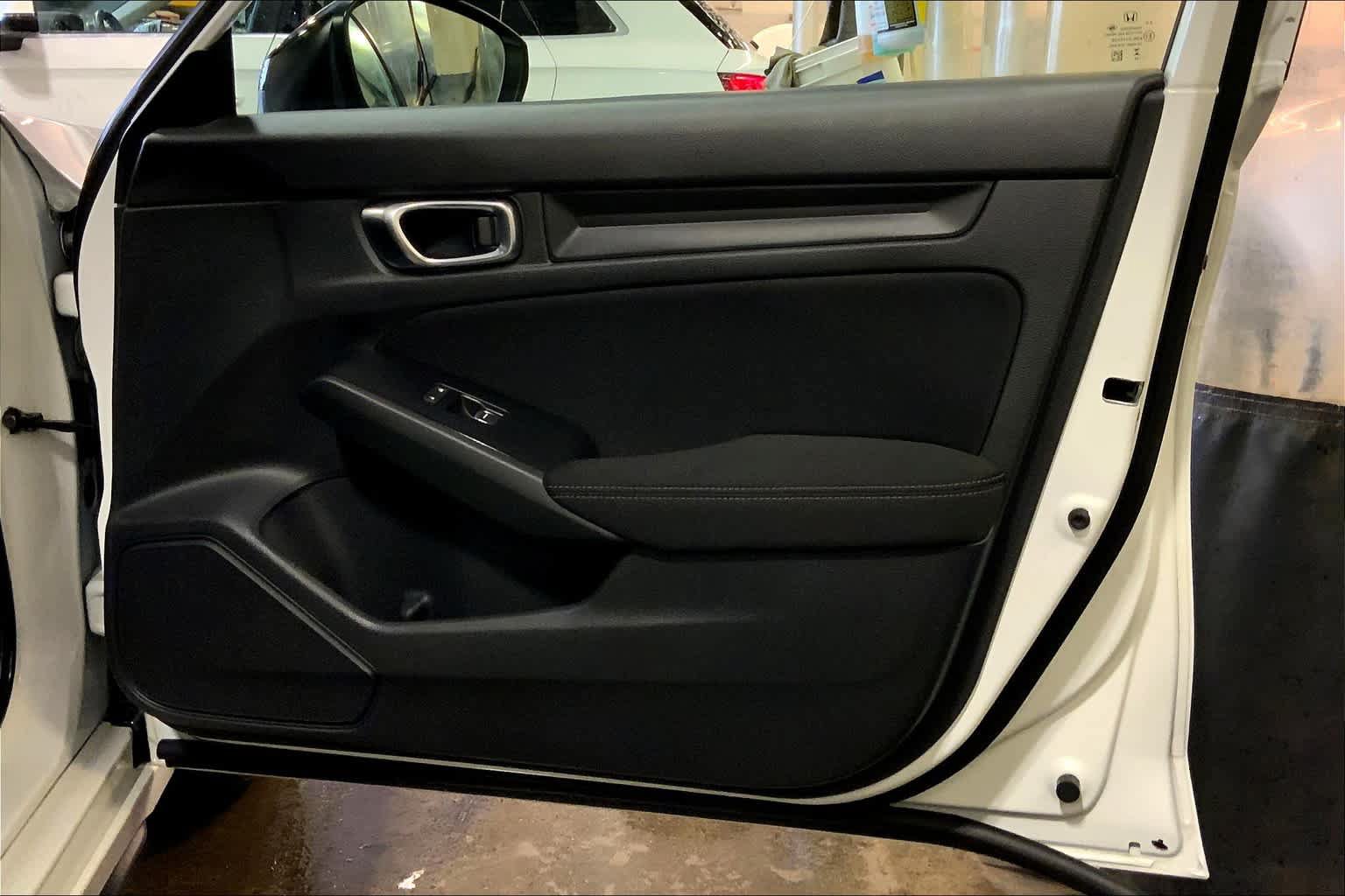 Used 2024 Honda Civic Sport image 42