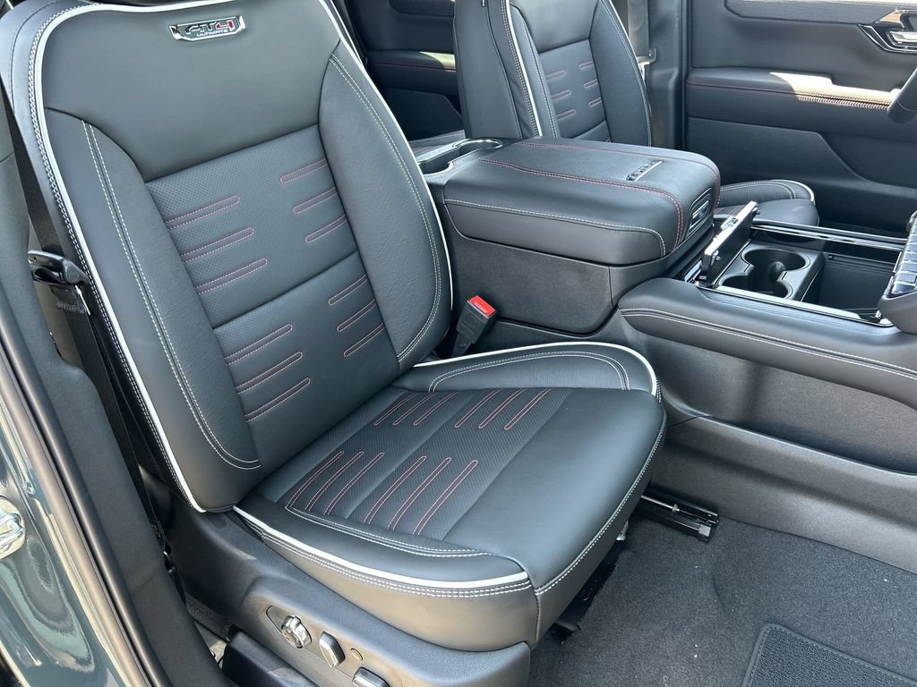 New 2026 GMC Yukon AT4 Ultimate AWD/4WD image 29