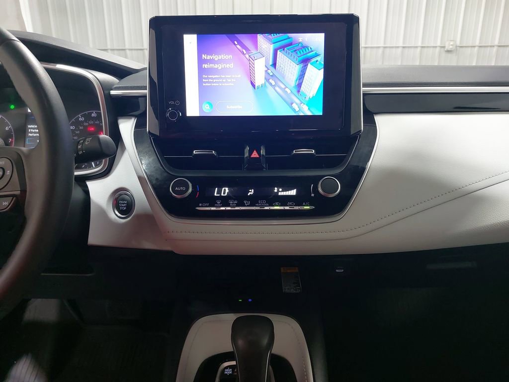 Used 2024 Toyota Corolla SE image 19
