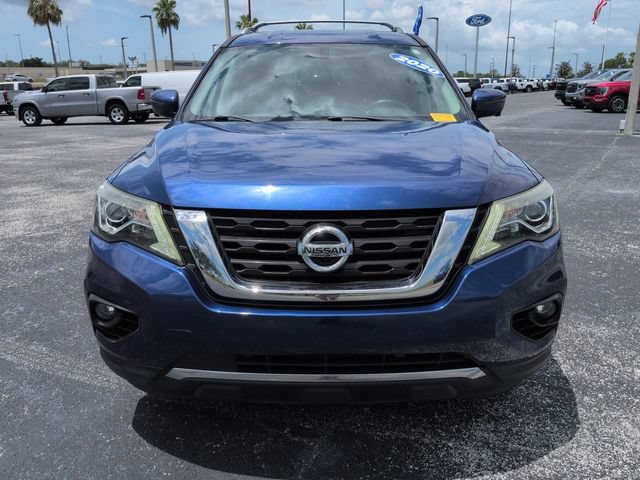 Used 2020 Nissan Pathfinder SL w/ Cargo Package FWD image 2