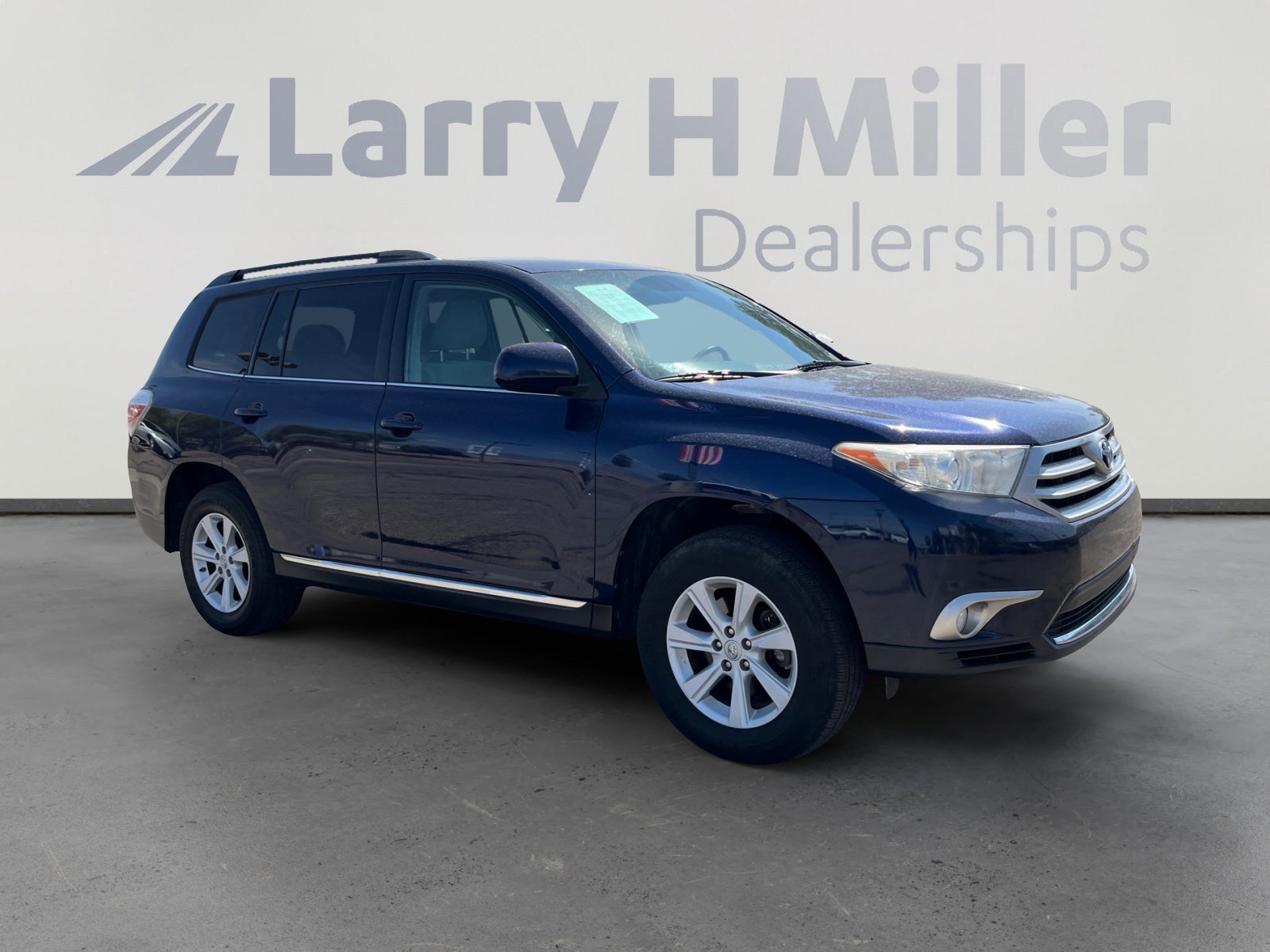 Used 2013 Toyota Highlander Plus image 7
