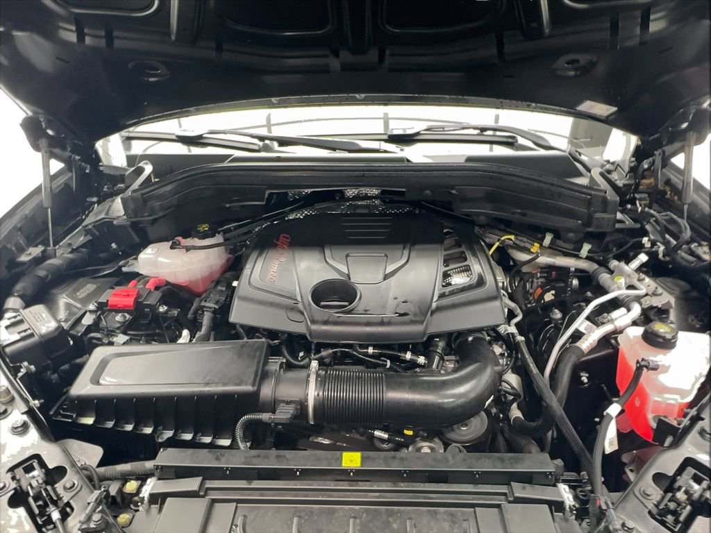 New 2025 Alfa Romeo Stelvio Sprint w/ Convenience Package image 15