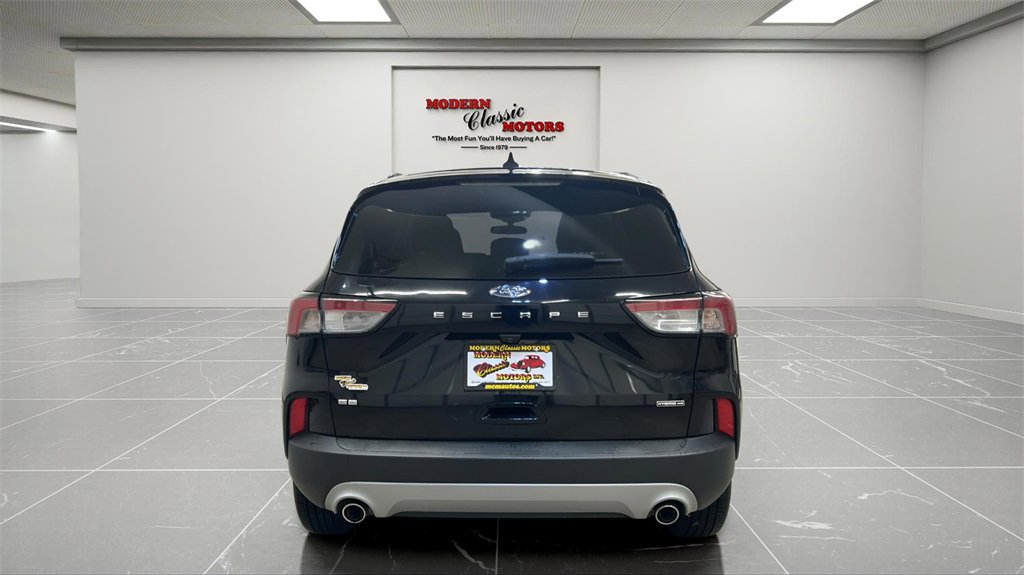 Used 2020 Ford Escape SE Sport image 6
