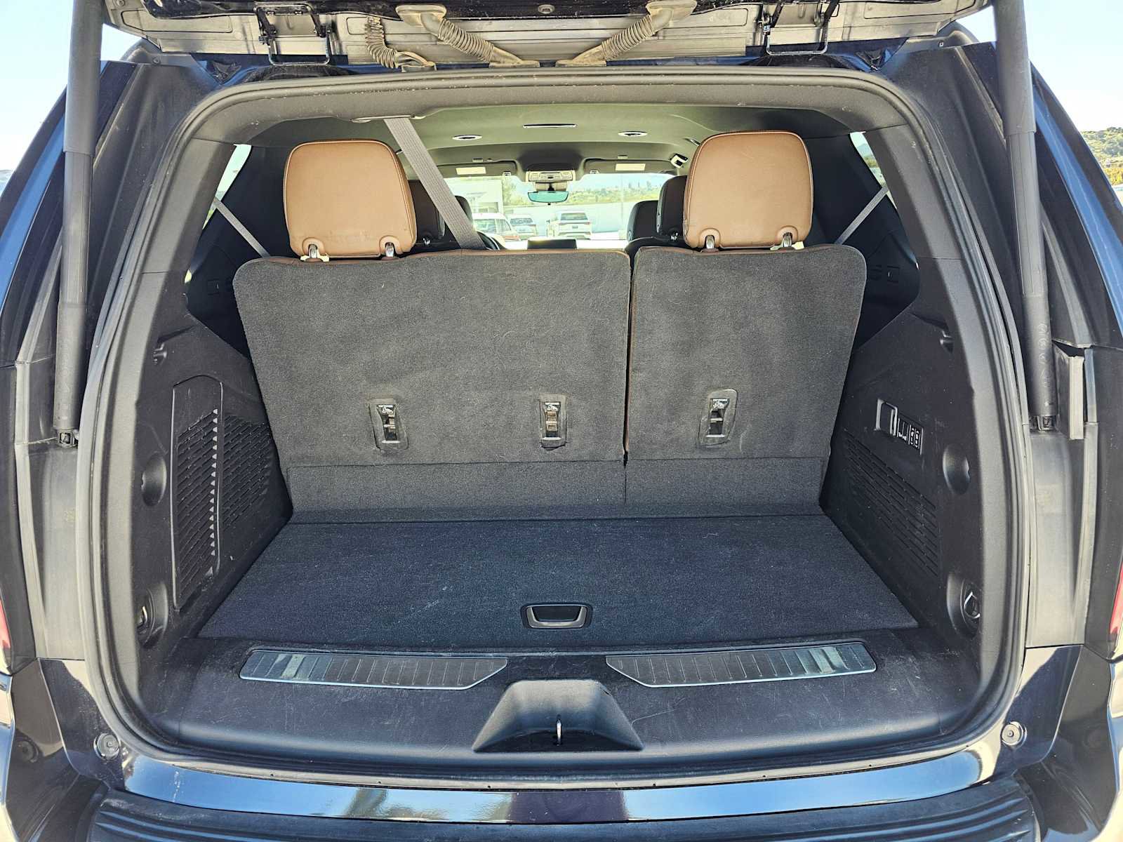 Used 2023 Chevrolet Tahoe High Country w/ LPO, Illumination Package image 15