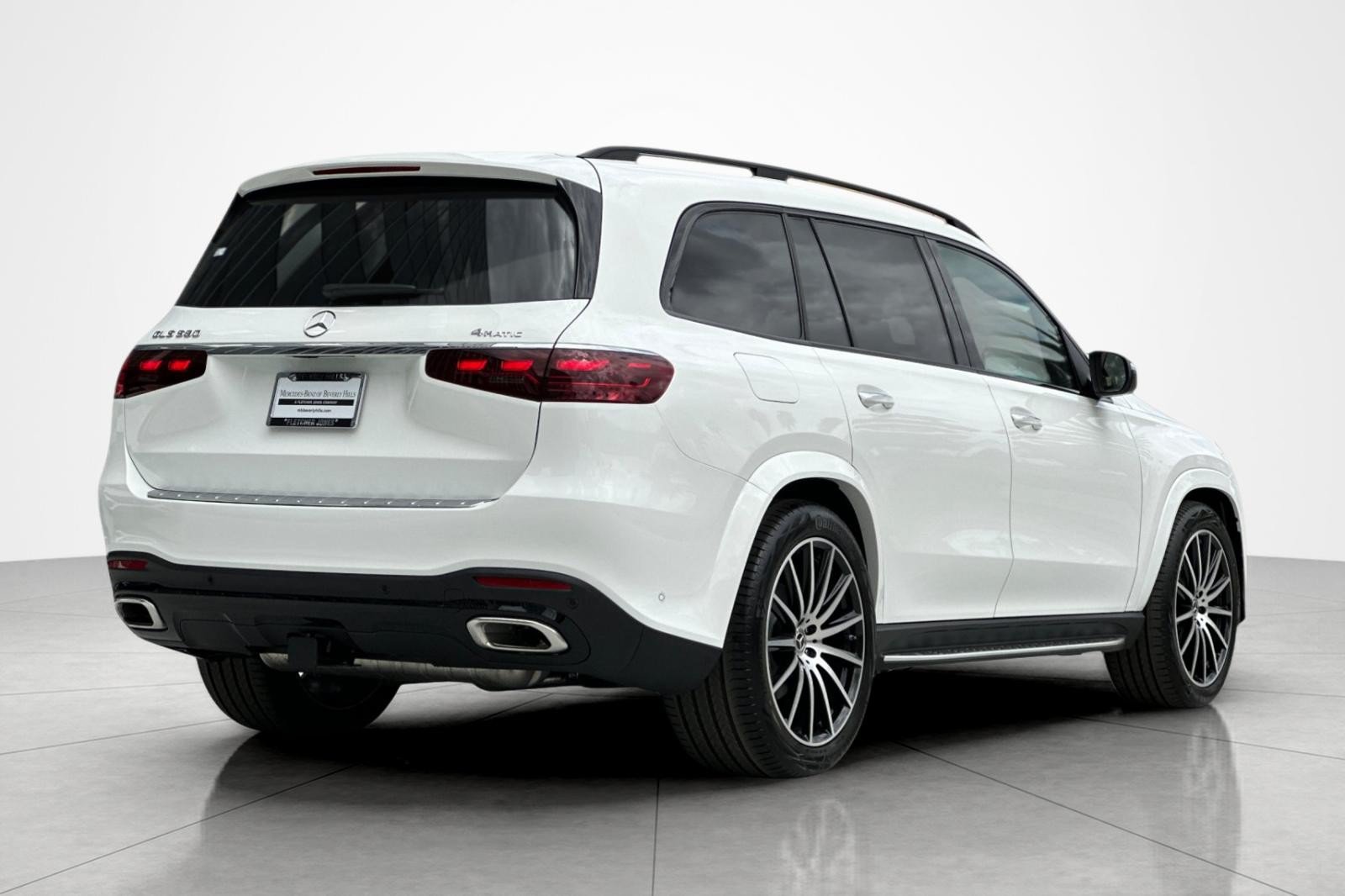 New 2026 Mercedes-Benz GLS 580 4MATIC image 5