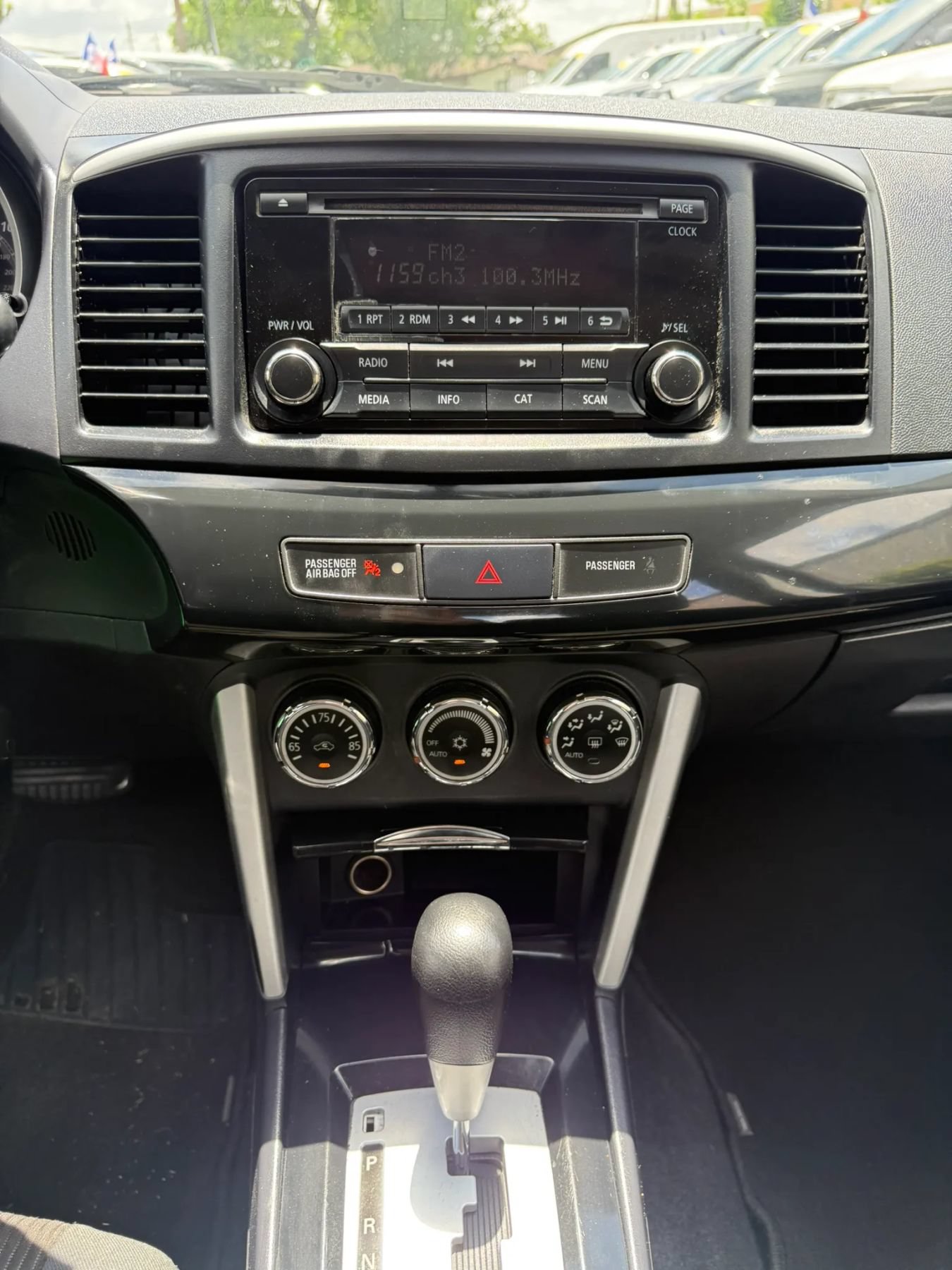 Used 2016 Mitsubishi Lancer ES FWD image 12