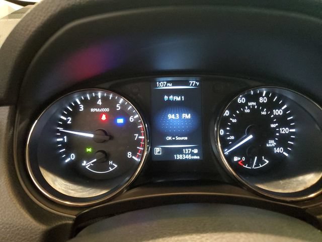 Used 2017 Nissan Rogue S AWD/4WD image 17