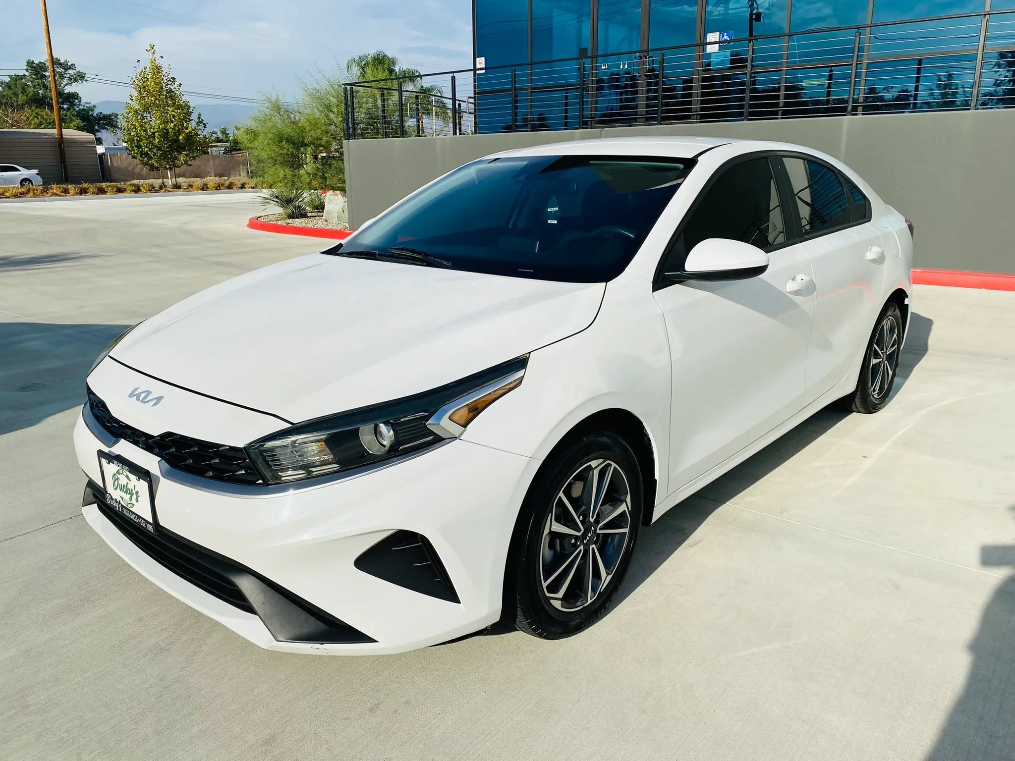 Used 2023 Kia Forte LXS FWD image 2