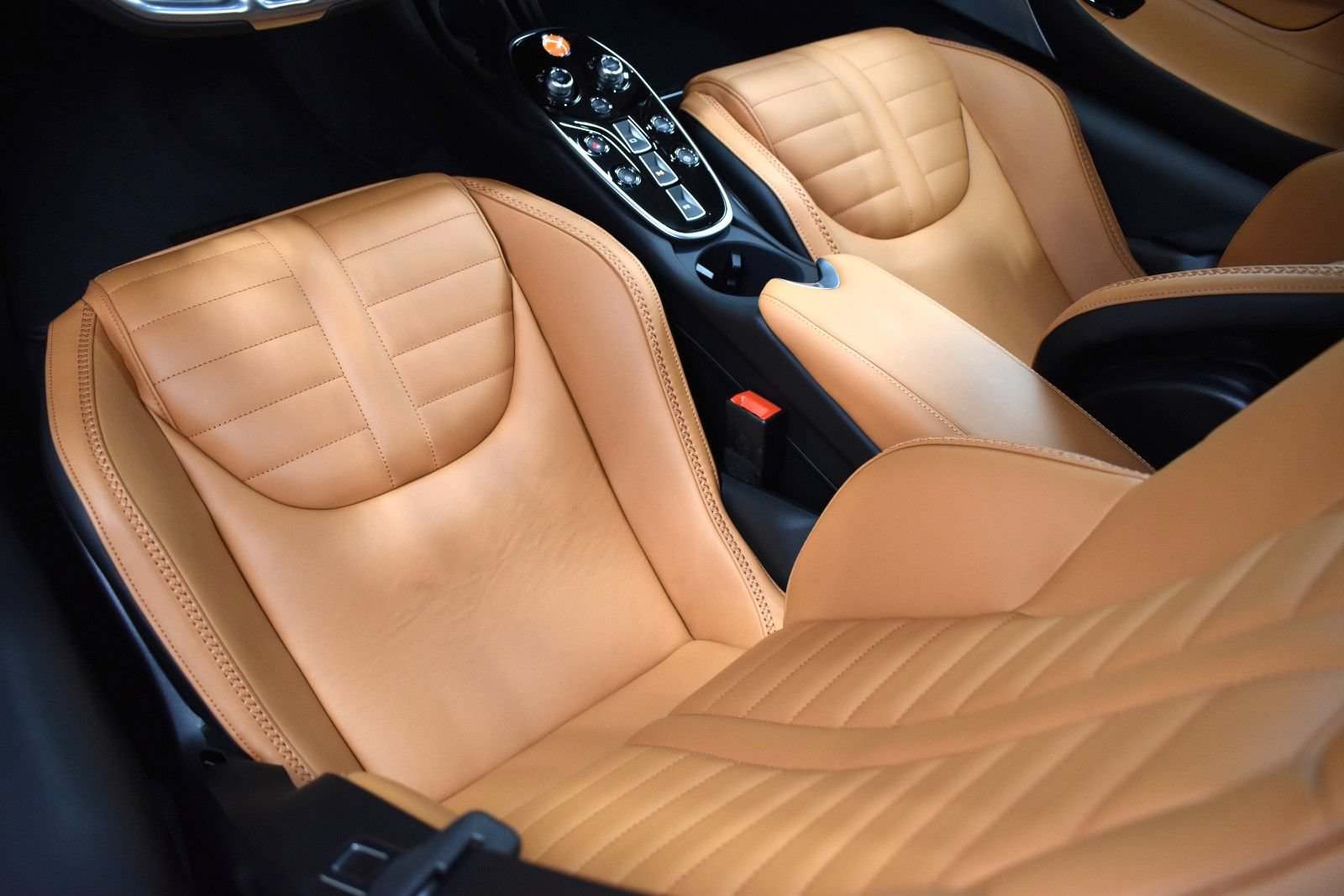 New 2027 McLaren GTS RWD image 32
