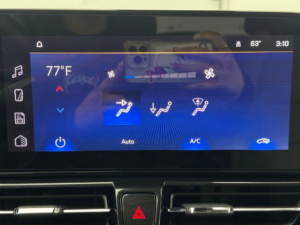 Used 2024 Chevrolet TrailBlazer LT w/ Convenience Package AWD/4WD image 25