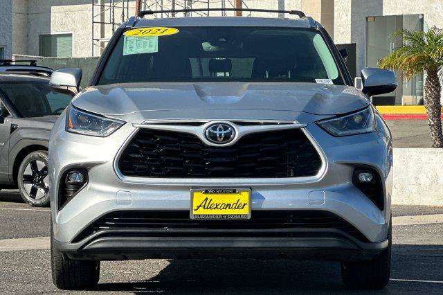 Used 2021 Toyota Highlander XLE FWD image 9