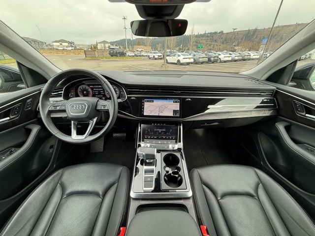 Used 2023 Audi Q8 Premium Plus w/ Premium Plus Package image 19