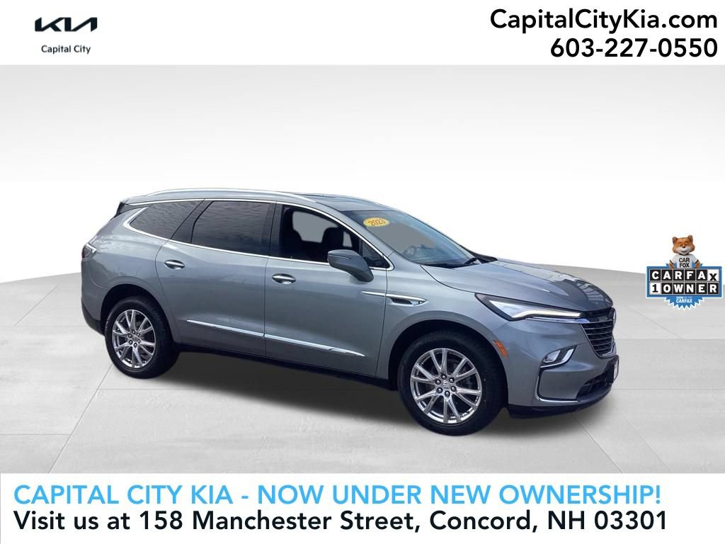 Used 2023 Buick Enclave Essence AWD/4WD image 1