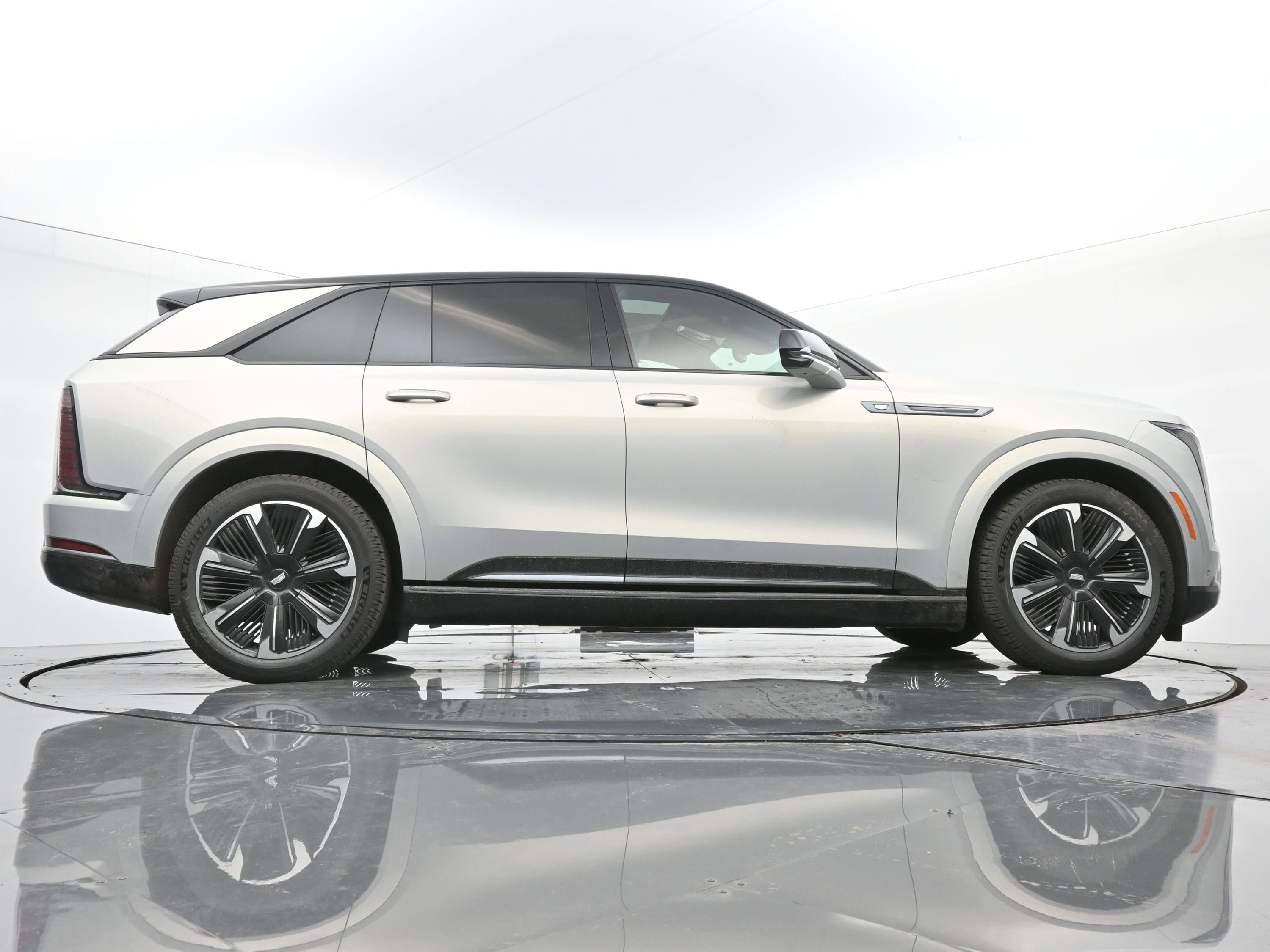 New 2025 Cadillac Escalade IQ Sport 2 image 20