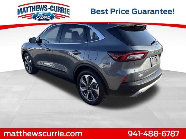 Certified 2025 Ford Escape Platinum w/ Premium Technology Package image 6