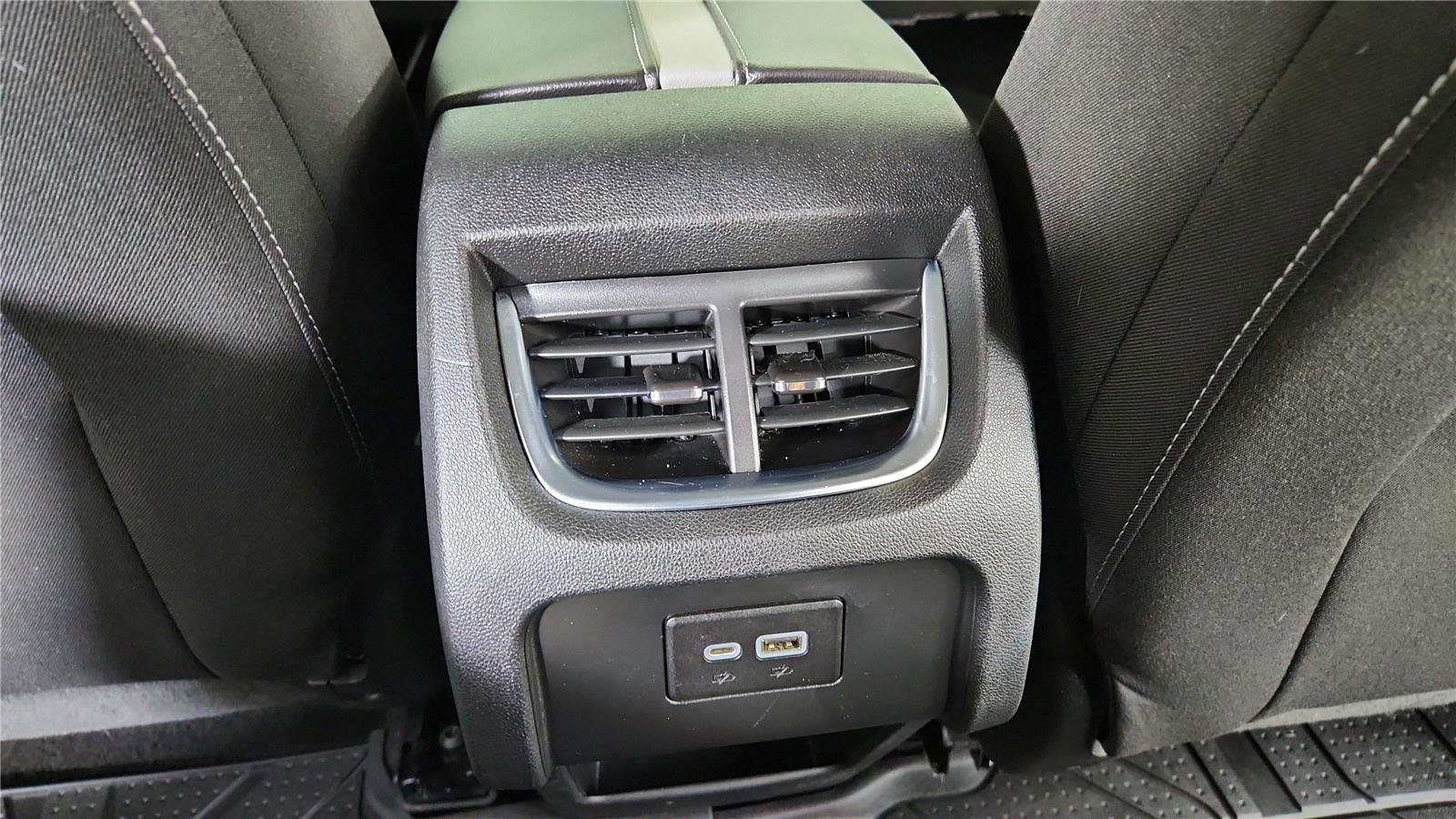 Used 2023 Chevrolet Blazer LT image 20