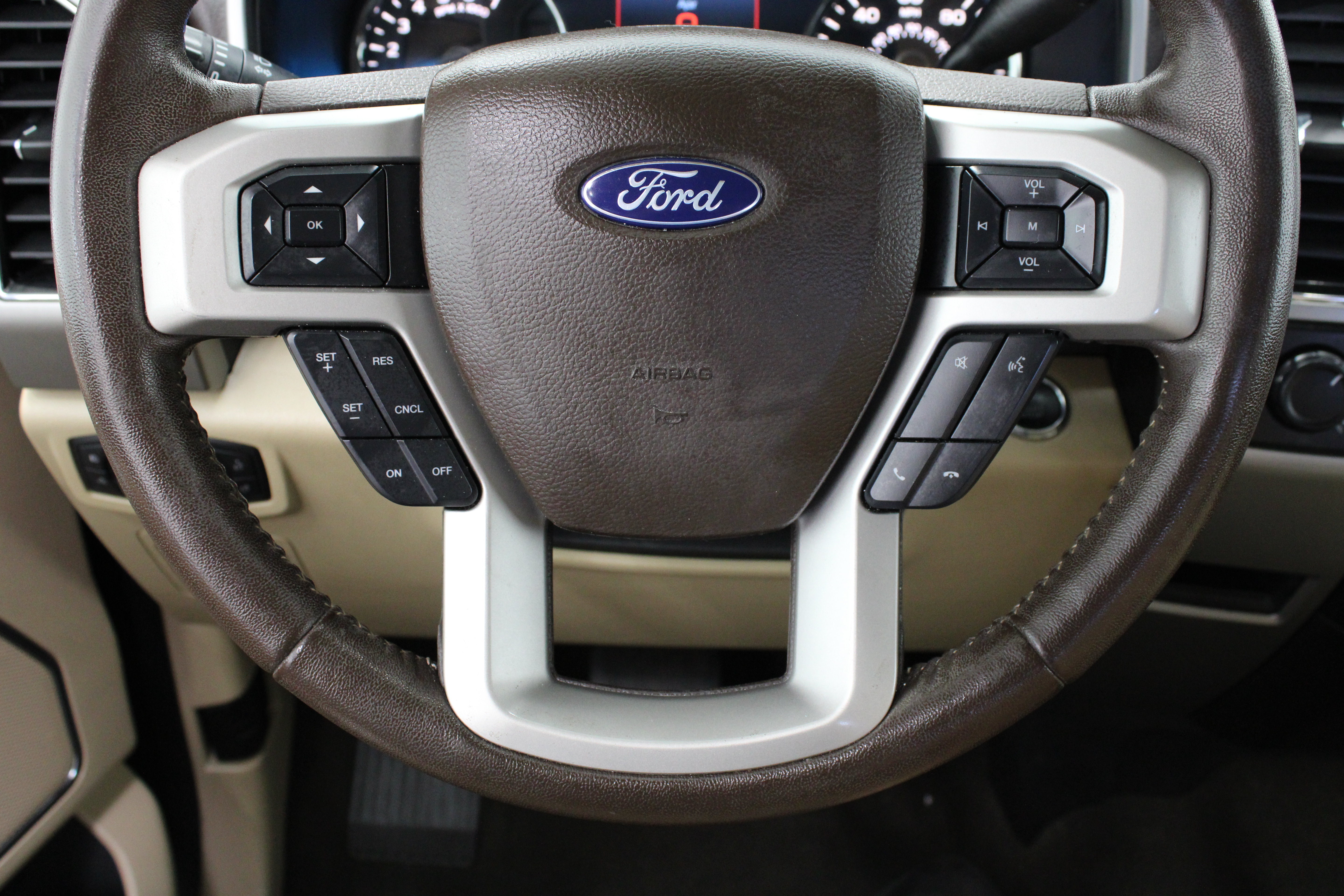 Used 2018 Ford F150 Lariat AWD/4WD image 27