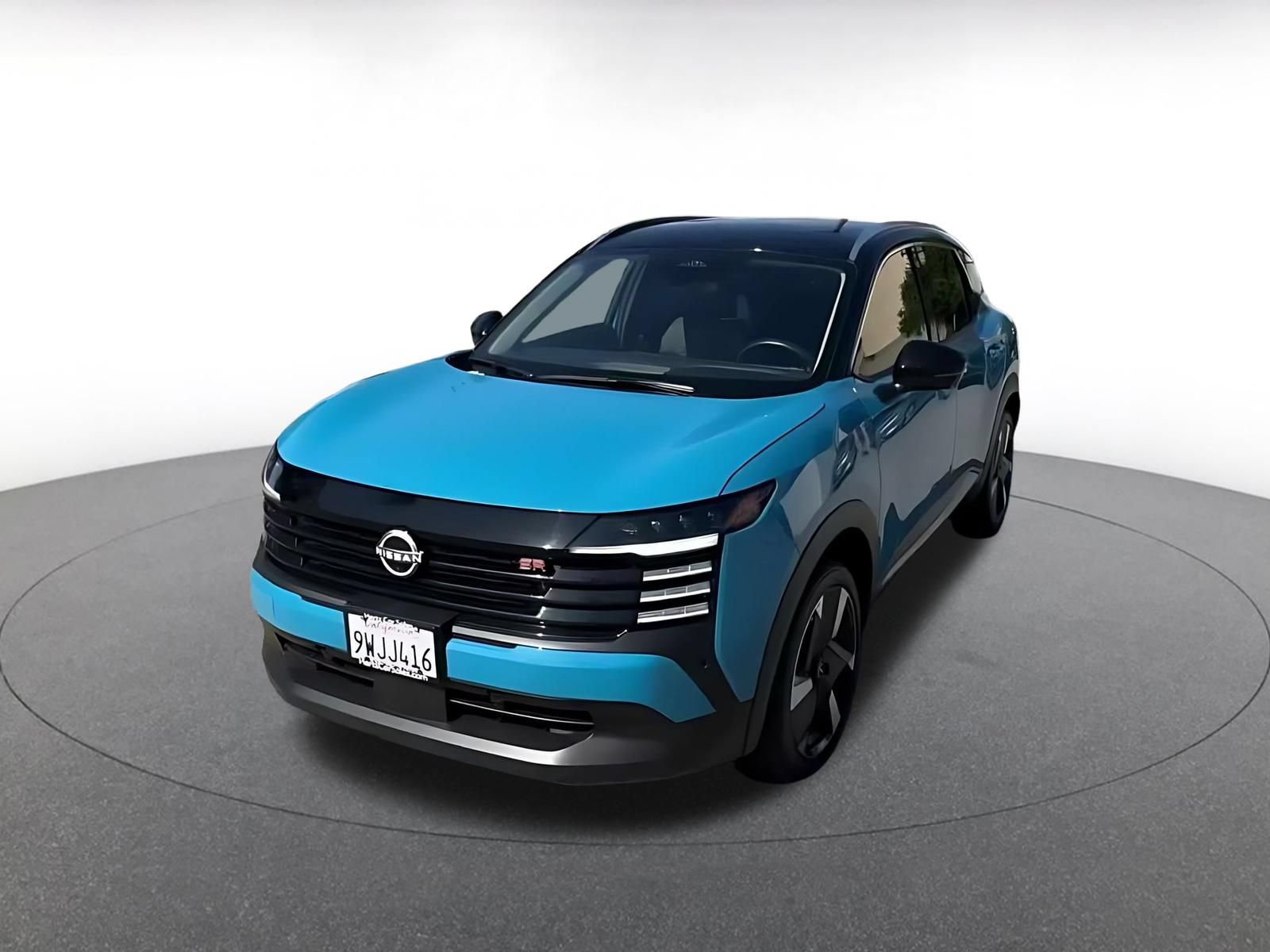 Used 2026 Nissan Kicks SR FWD image 7