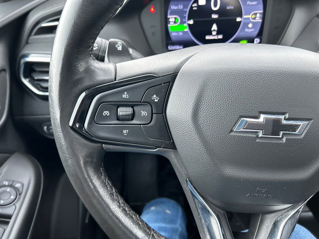 Used 2023 Chevrolet Bolt EUV Premier w/ Sun & Sound Package image 23