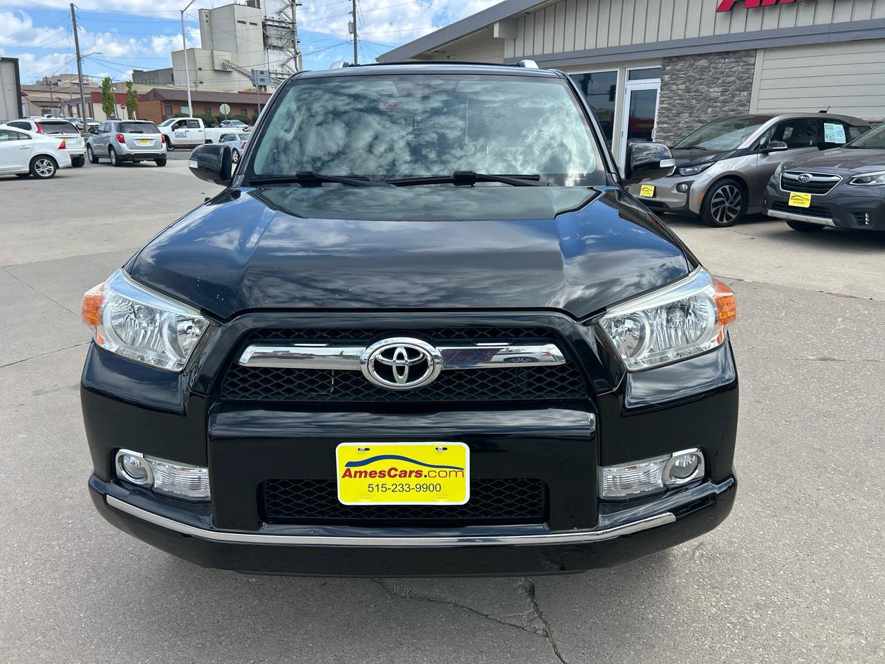 Used 2010 Toyota 4Runner Limited AWD/4WD image 8
